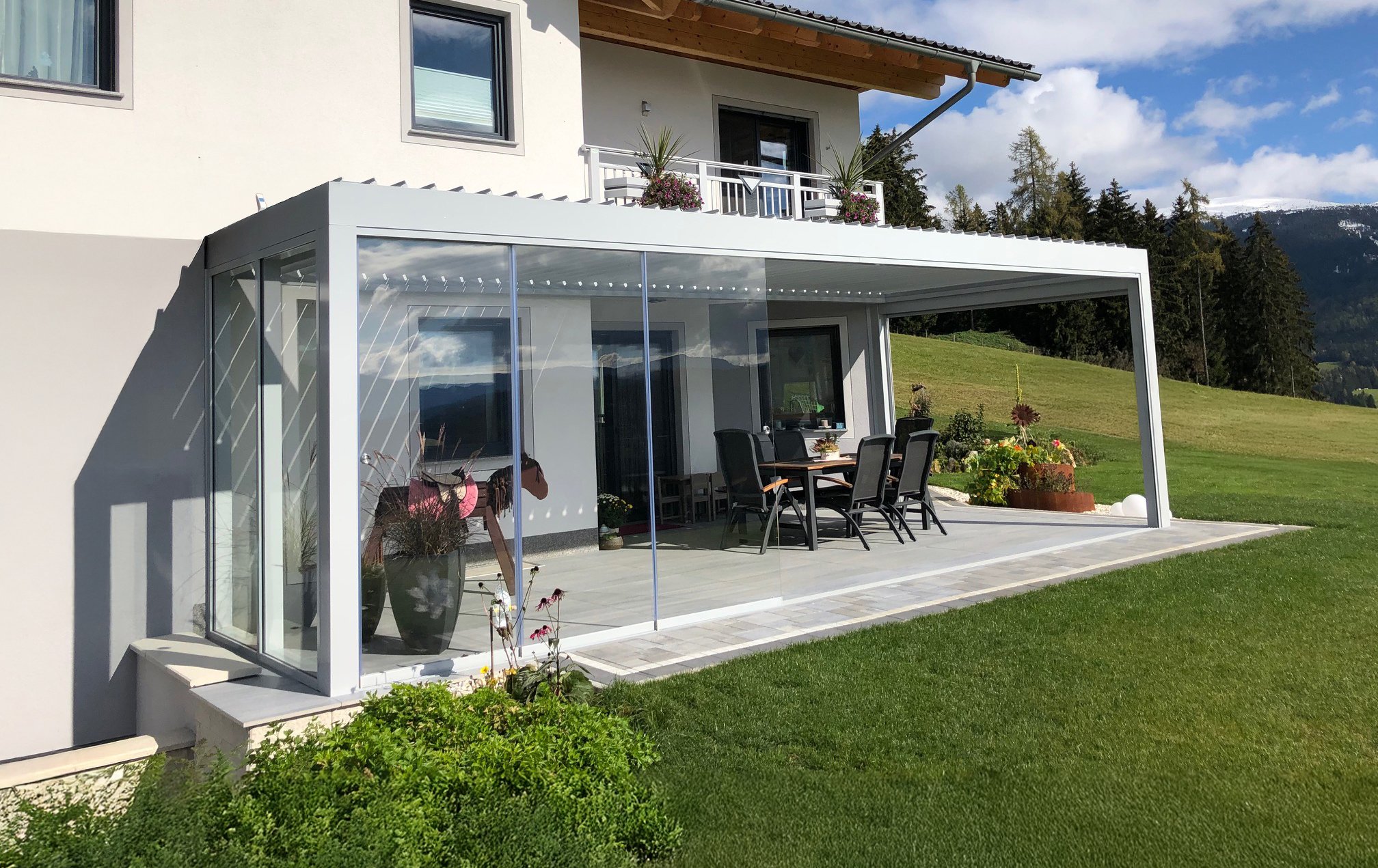 Avstrija Pergola Stekleni paneli porezano