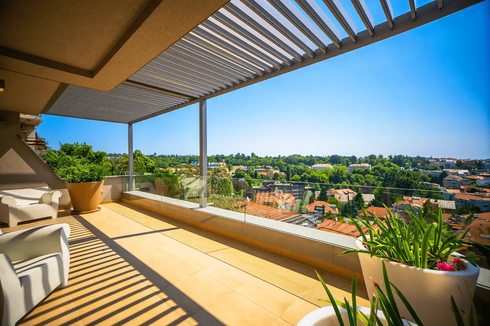 pergola-soltec-170-28-type-7-and-type-1-2-pergolas-9-meters-croatia (4)